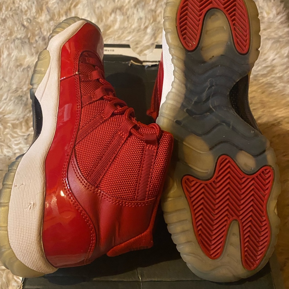 Air Jordan 11’s win like 96”
